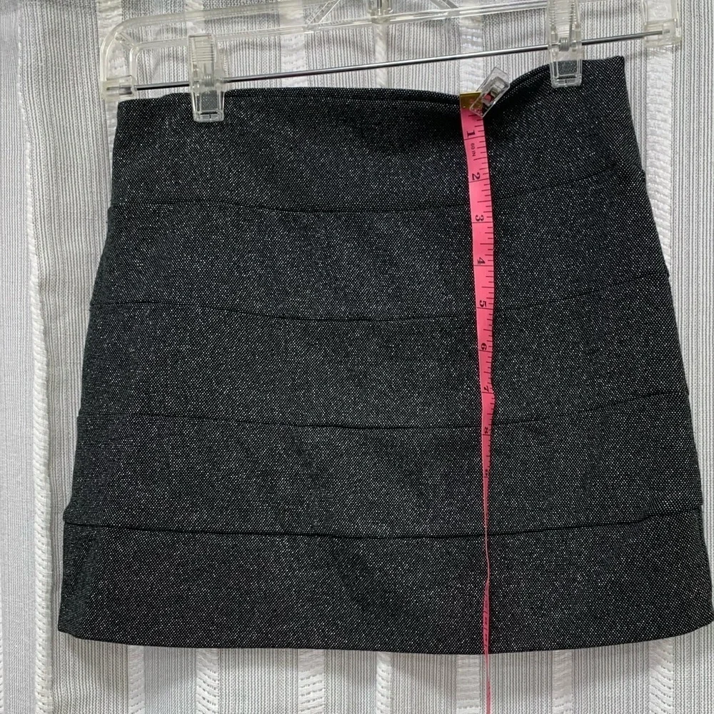 Windsor Mini Skirt Gray Black with‎ Shimmer Size M